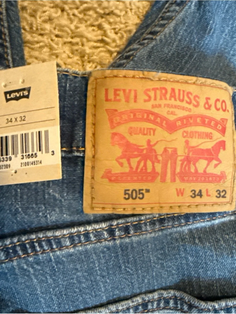 Levi's Men's Medium Blue Slim Straight Jeans